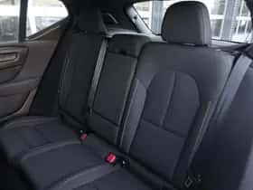 Volvo EX40 (2025) thumbnail 12