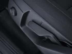 Volvo EX40 (2025) thumbnail 13