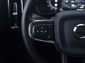 Volvo EX40 (2025) thumbnail 16