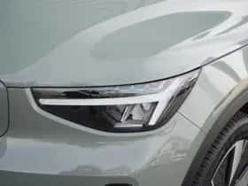 Volvo EX40 (2025) thumbnail 4
