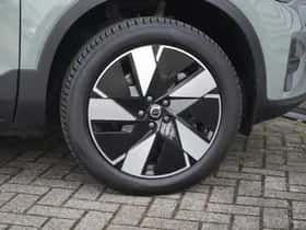 Volvo EX40 (2025) thumbnail 7