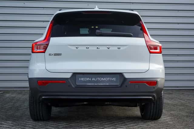 Volvo EX40 (2026) thumbnail 5