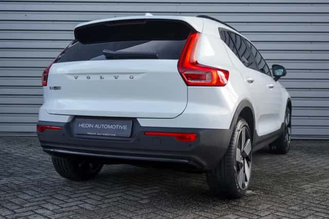 Volvo EX40 (2026) thumbnail 6