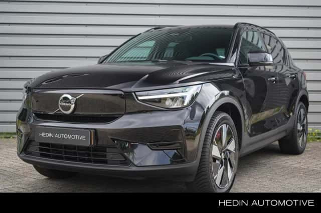 Volvo EX40 (2025) thumbnail 1