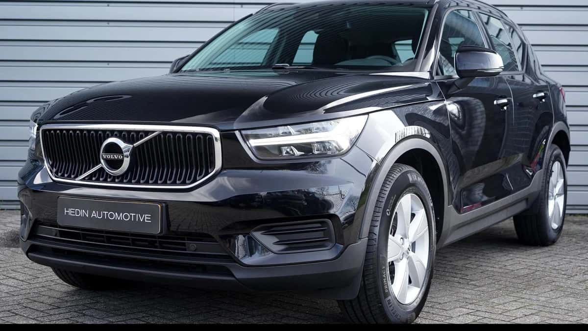 Volvo XC40 (2020) — foto 1