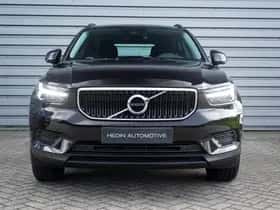 Volvo XC40 (2020) thumbnail 2