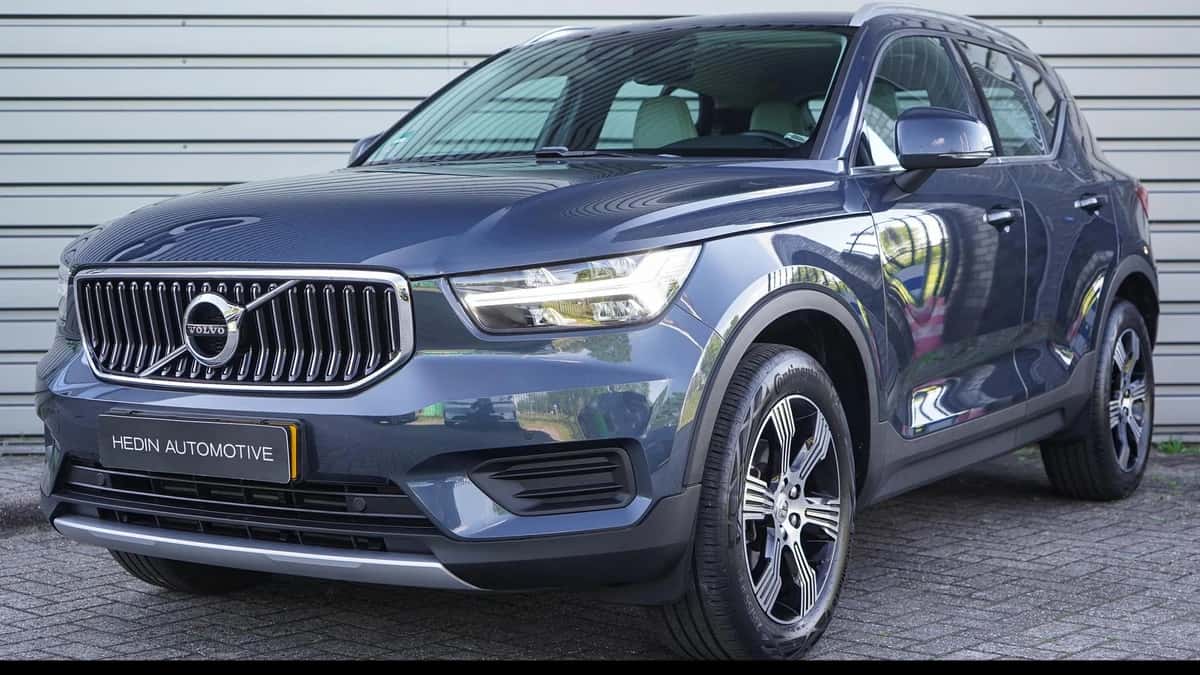 Volvo XC40 (2020) — foto 1