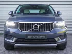 Volvo XC40 (2020) thumbnail 2