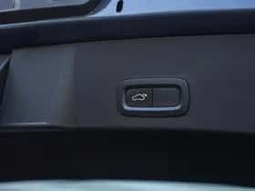 Volvo XC40 (2020) thumbnail 11