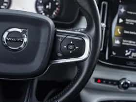 Volvo XC40 (2020) thumbnail 20