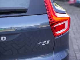 Volvo XC40 (2020) thumbnail 9