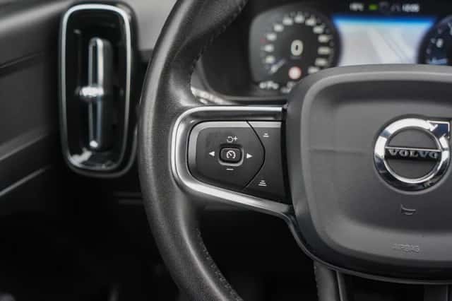 Volvo XC40 (2020) thumbnail 5