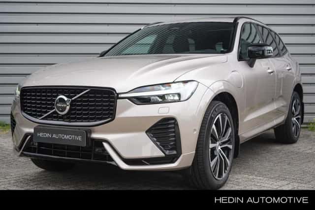 Volvo XC60 (2023) thumbnail 1
