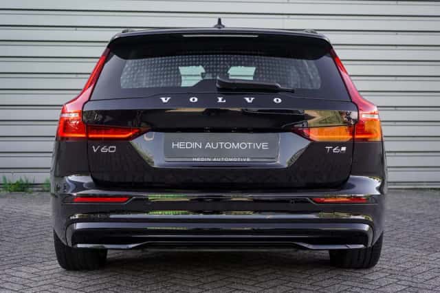 Volvo V60 (2025) thumbnail 5