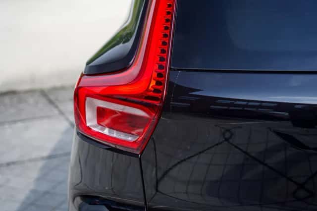 Volvo EX40 (2025) thumbnail 8