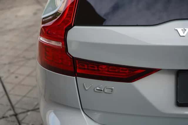 Volvo V60 (2025) thumbnail 8