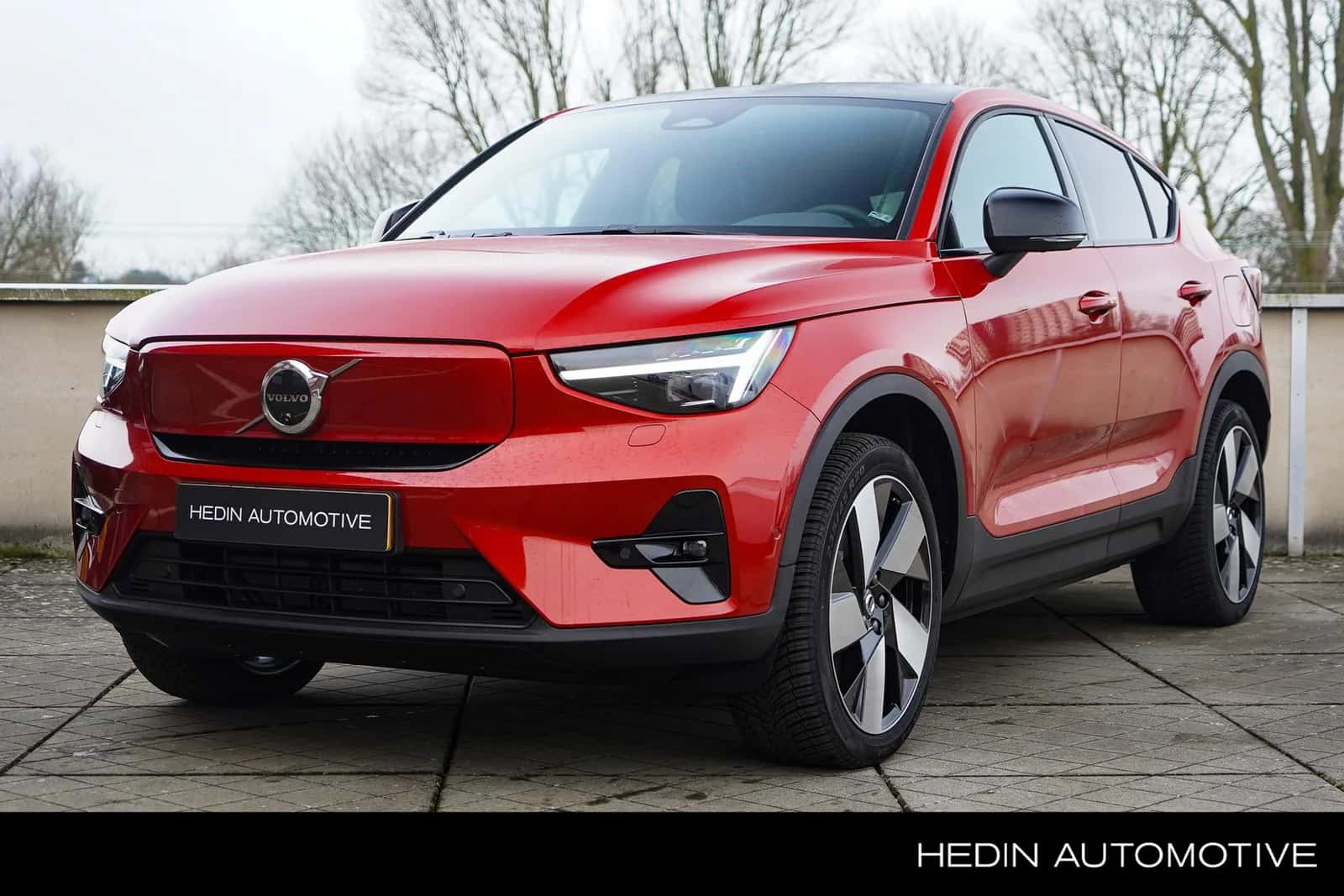 Volvo C40 (2025) — foto 1