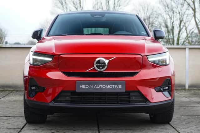 Volvo C40 (2025) thumbnail 2