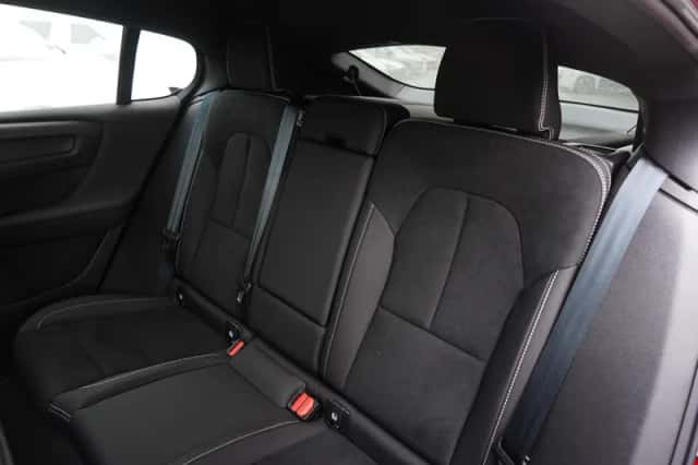 Volvo C40 (2025) thumbnail 14