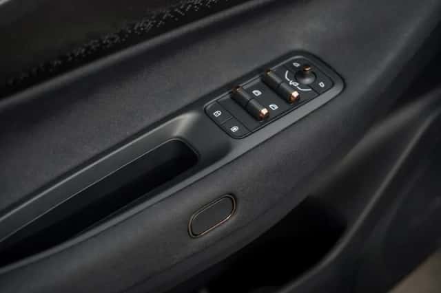 Lynk & Co 08 (2026) thumbnail 15