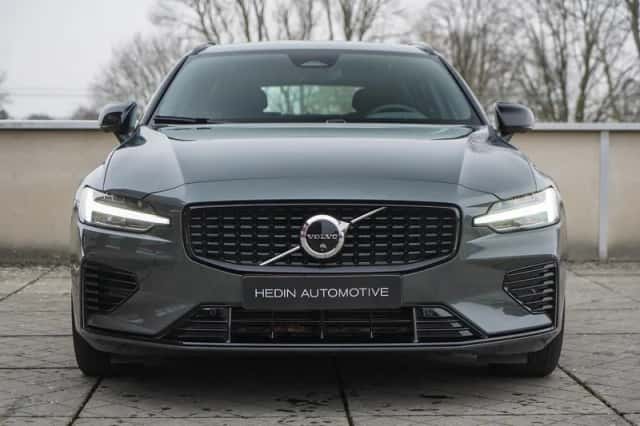 Volvo V60 (2025) thumbnail 2