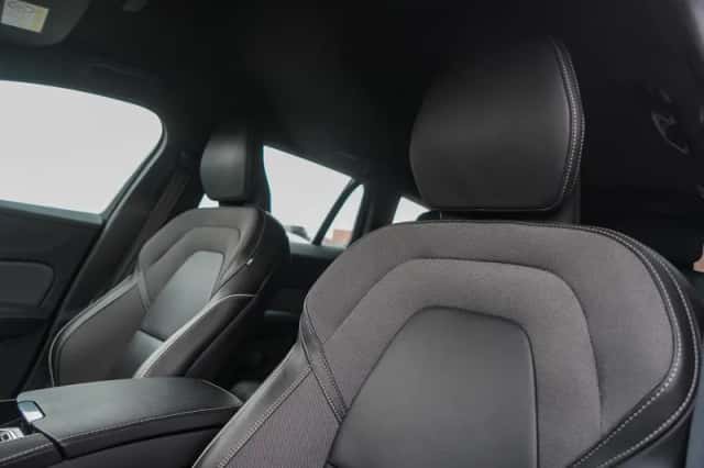 Volvo V60 (2025) thumbnail 17