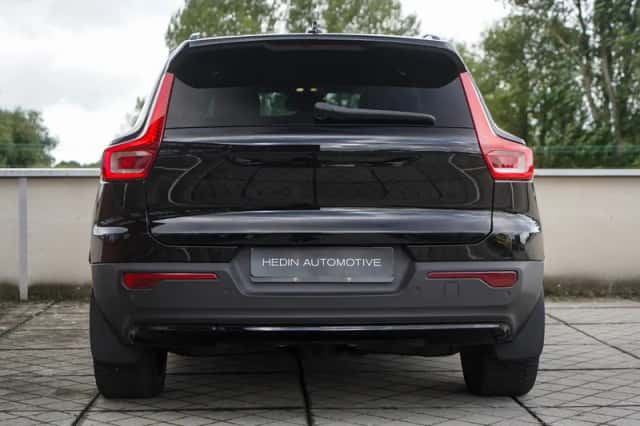 Volvo XC40 (2021) thumbnail 5