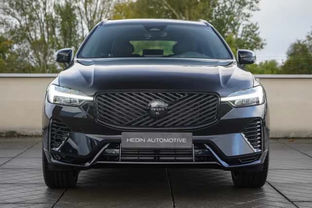 Volvo XC60 (2025) thumbnail 2