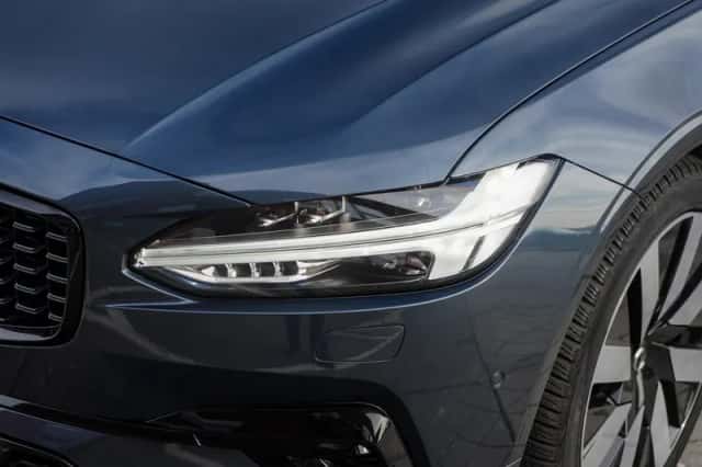 Volvo V90 (2025) thumbnail 4
