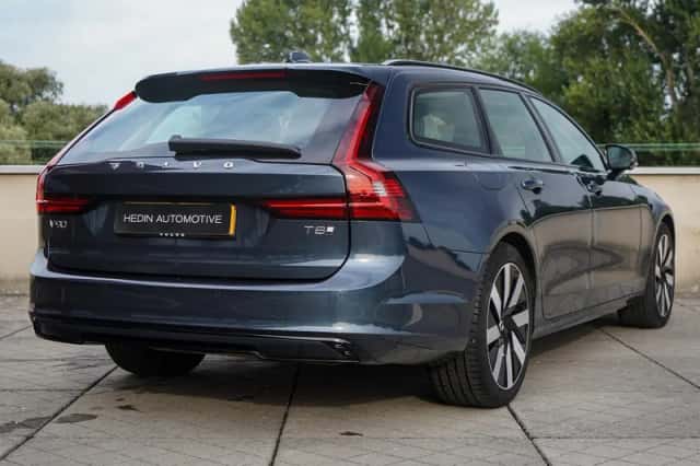 Volvo V90 (2025) thumbnail 6