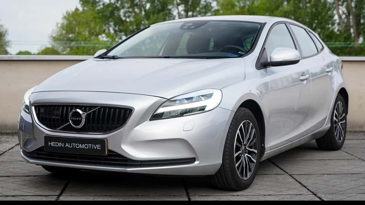 Volvo V40 (2017) — foto 1