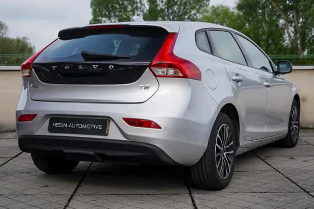 Volvo V40 (2017) thumbnail 6