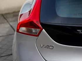 Volvo V40 (2017) thumbnail 8