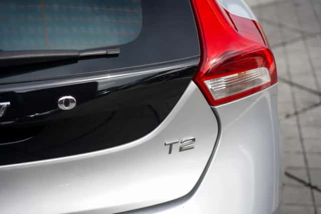 Volvo V40 (2017) thumbnail 9