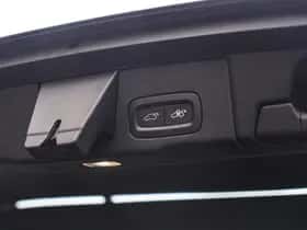 Volvo XC60 (2022) thumbnail 11