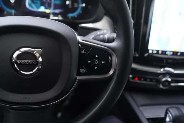Volvo XC60 (2022) thumbnail 20