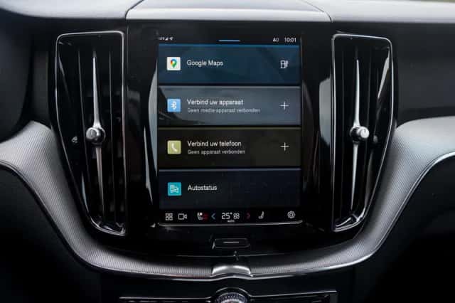 Volvo XC60 (2022) thumbnail 21