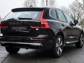 Volvo XC60 (2022) thumbnail 6