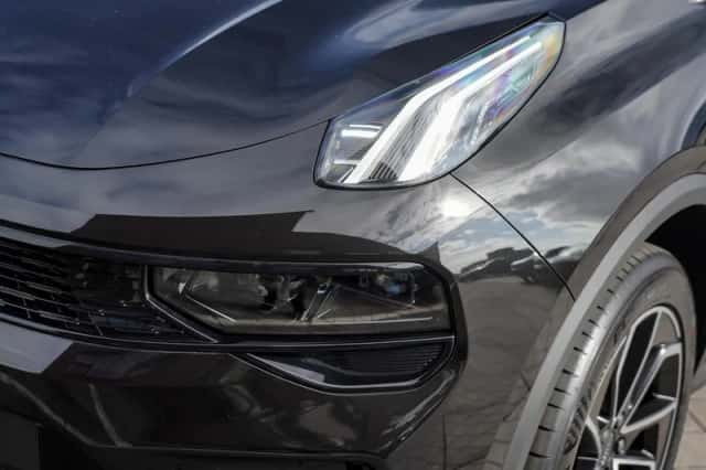 Lynk & Co 01 (2026) thumbnail 4