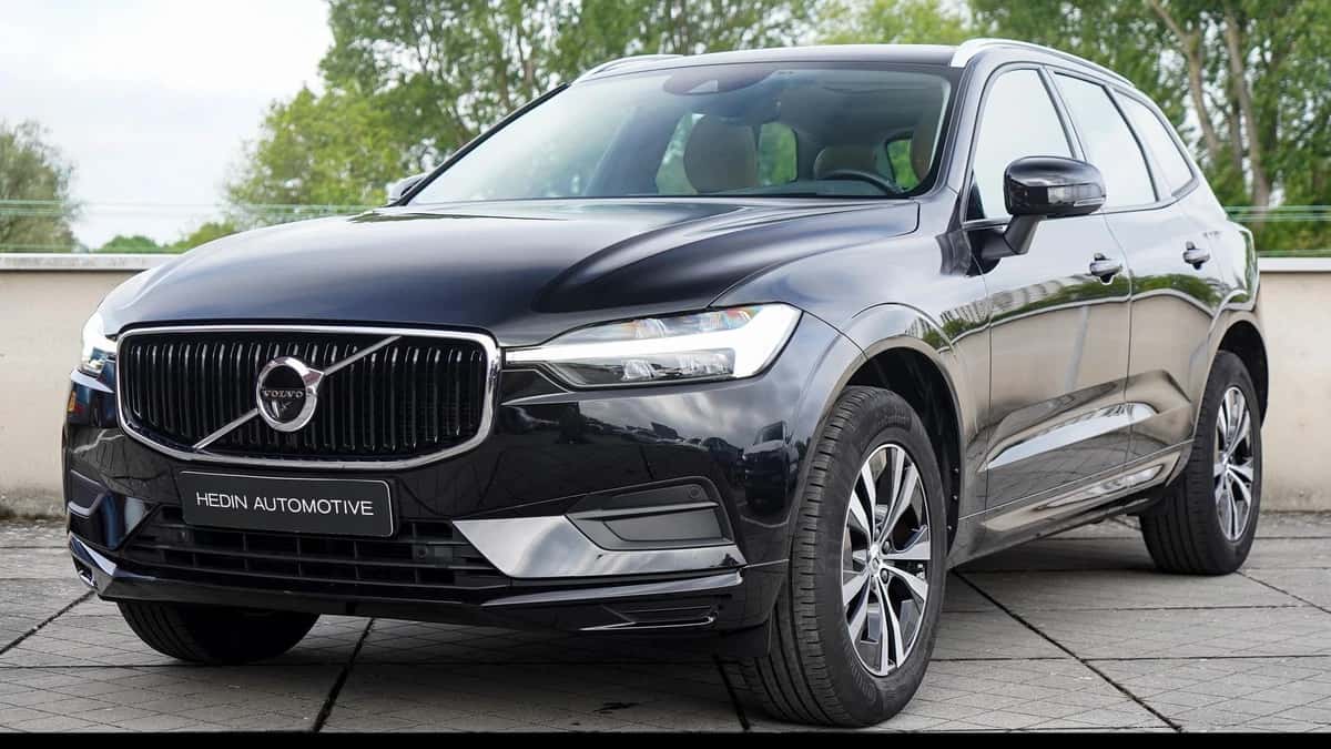 Volvo XC60 (2021) — foto 1