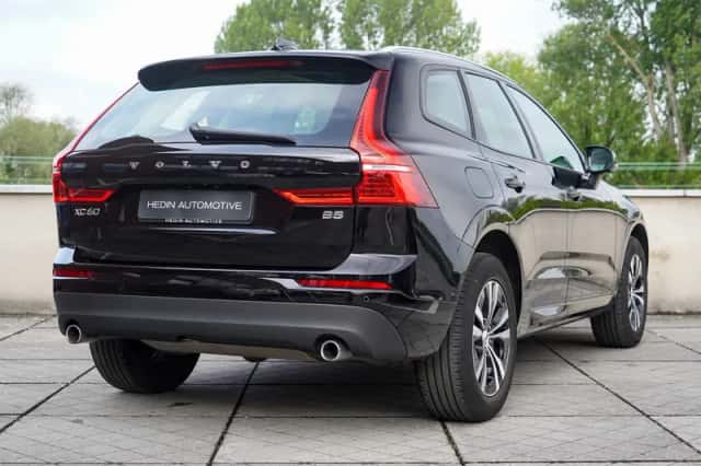 Volvo XC60 (2021) thumbnail 6