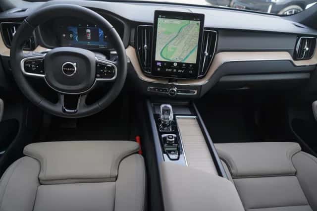 Volvo XC60 (2026) thumbnail 13