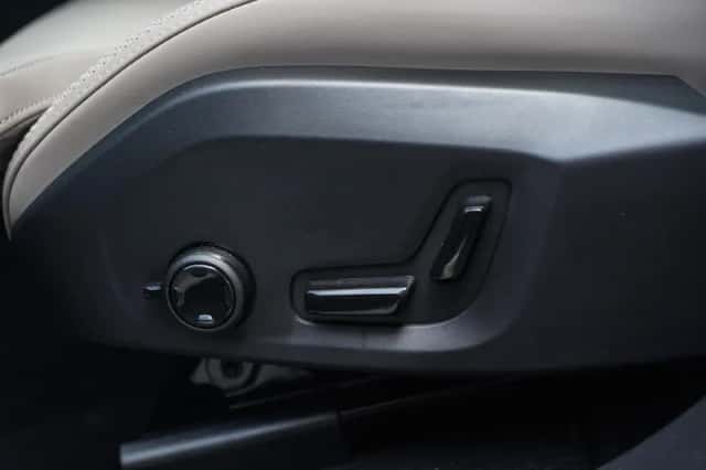 Volvo XC60 (2026) thumbnail 16