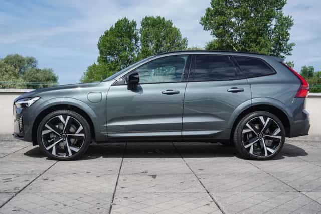 Volvo XC60 (2026) thumbnail 3