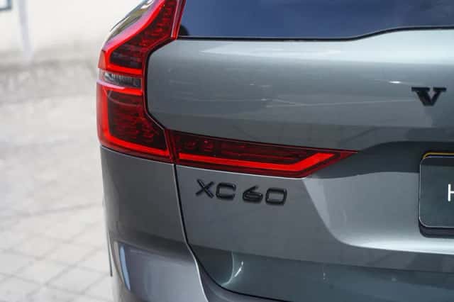 Volvo XC60 (2026) thumbnail 8