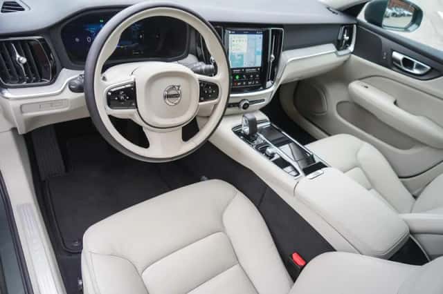 Volvo V60 (2025) thumbnail 11