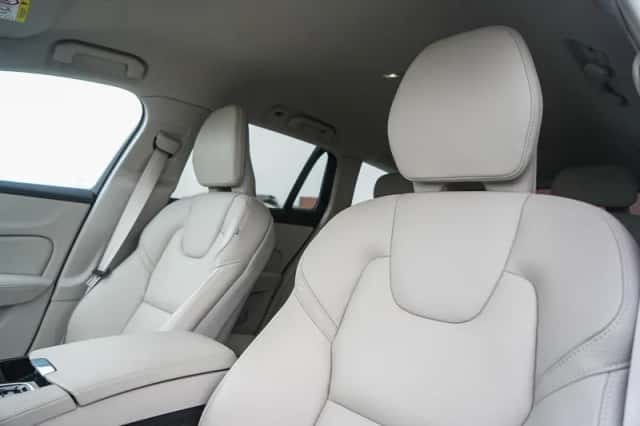 Volvo V60 (2025) thumbnail 15