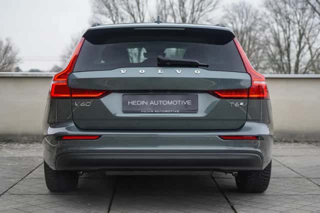 Volvo V60 (2025) thumbnail 5