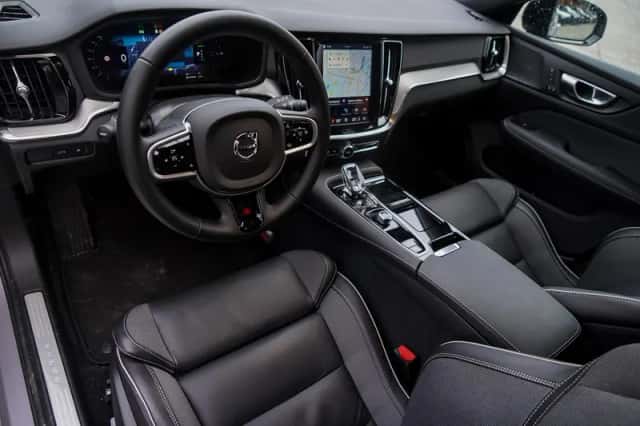 Volvo V60 (2025) thumbnail 12