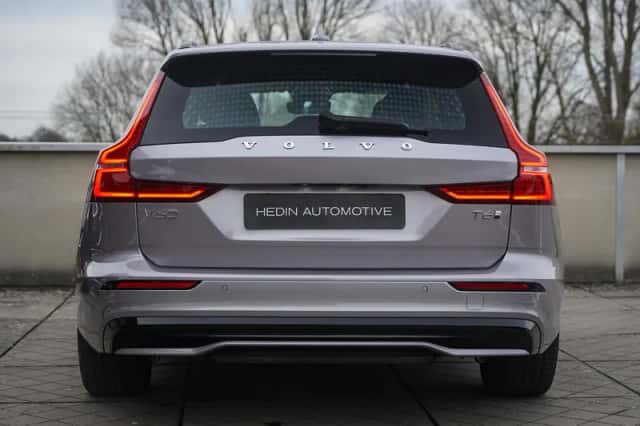 Volvo V60 (2025) thumbnail 5